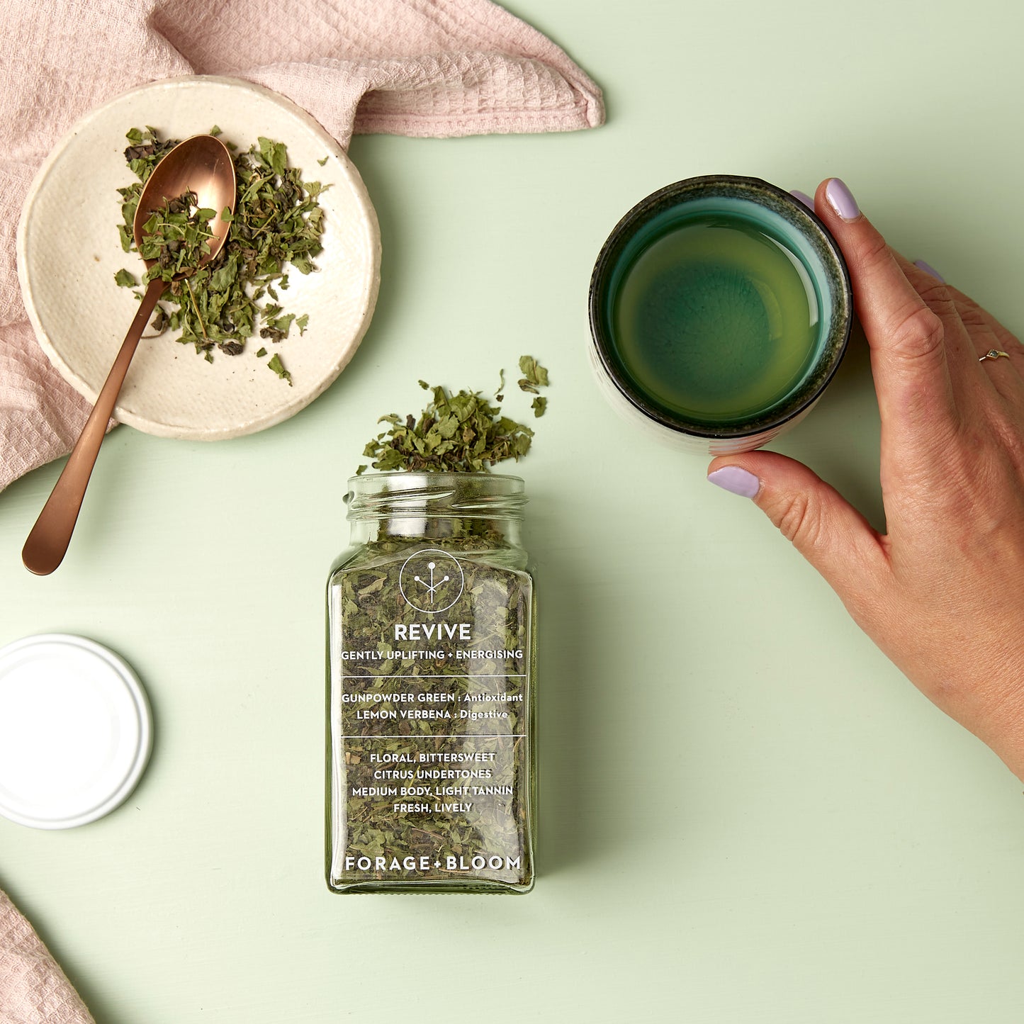 REVIVE : gently uplifting + energising - green tea